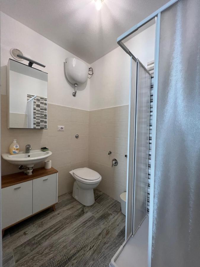 Casa Sylvia Apartment SantʼAntìoco Екстериор снимка