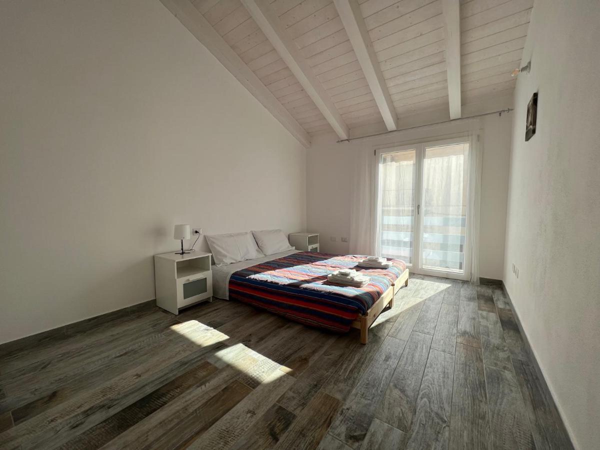 Casa Sylvia Apartment SantʼAntìoco Екстериор снимка